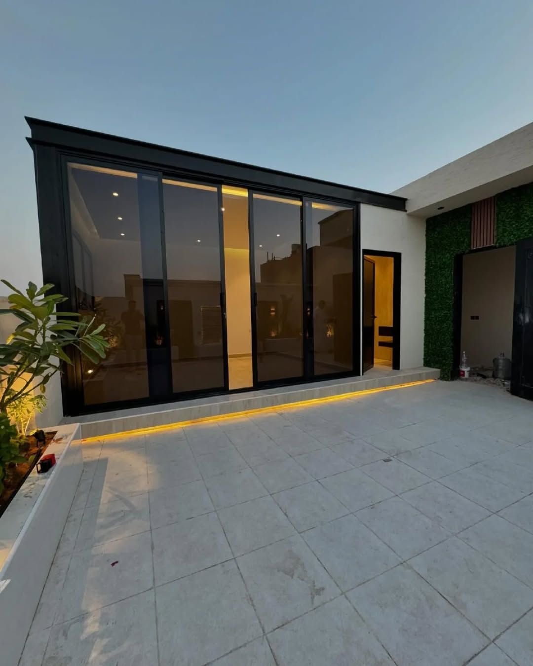 الحدائق والأسطح — 2